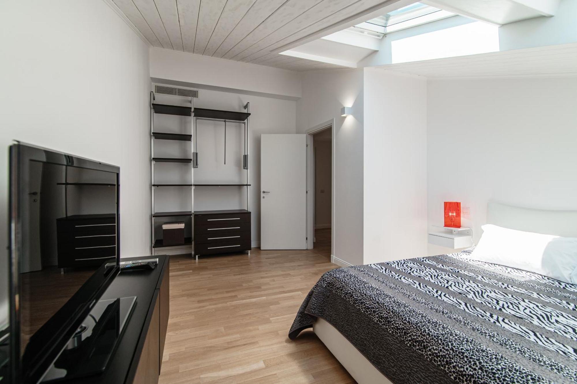 Apartmán Attic 64 - The House Of Travelers Como Exteriér fotografie